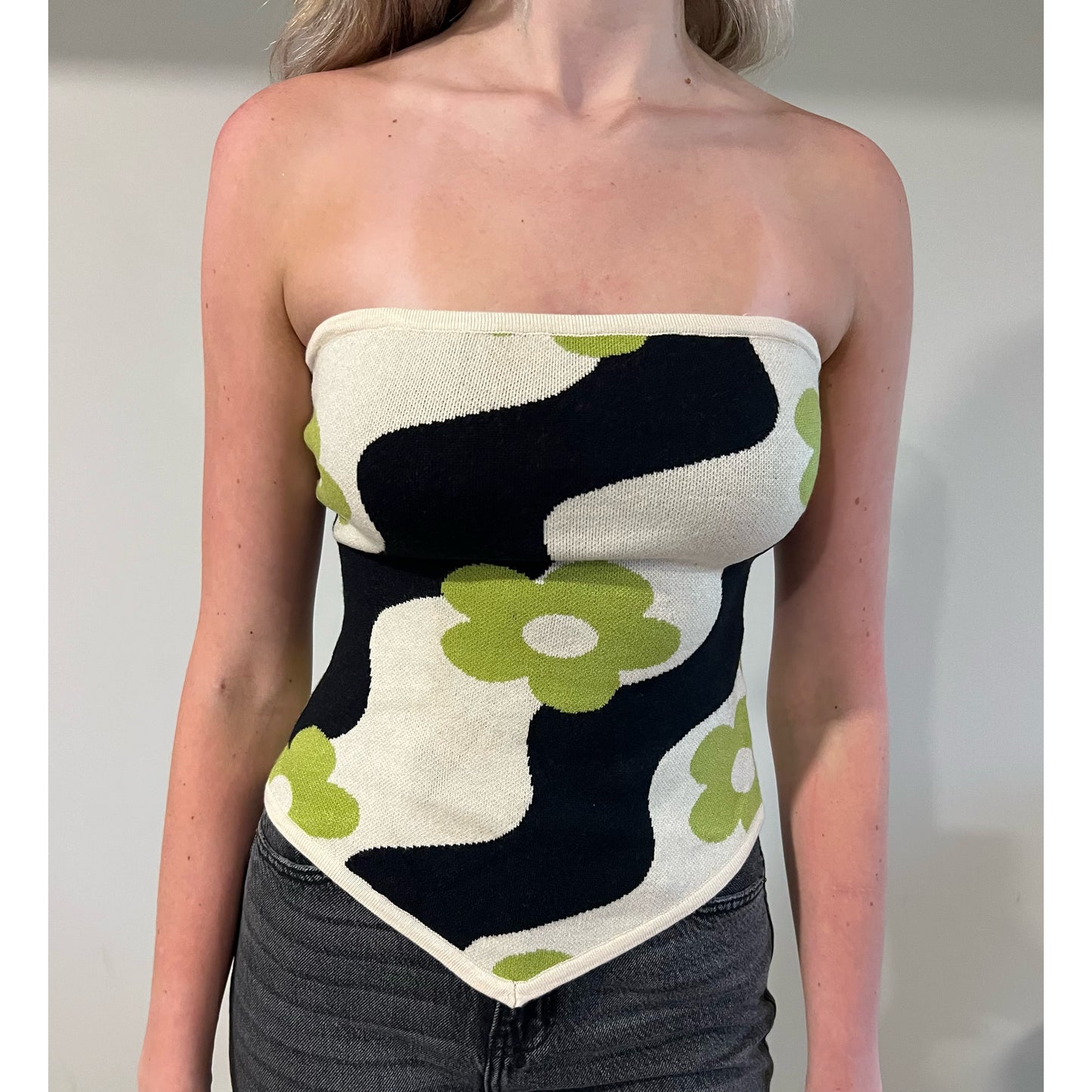 Daisy Wave Tube Top