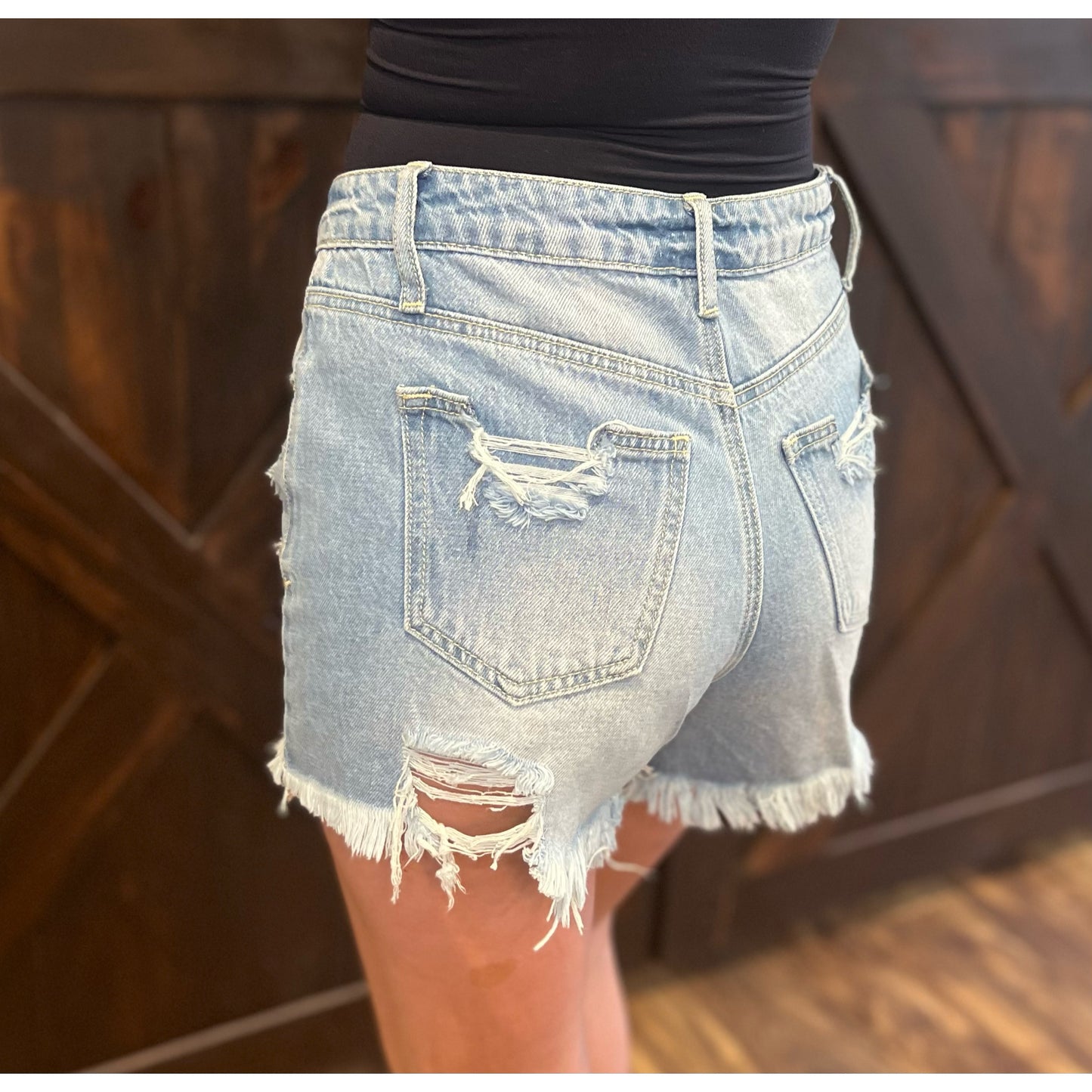 Distressed Light Washed Short